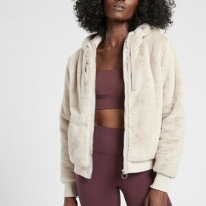 NEW Athleta Ritual Fluffy Warm Cozy Jacket XL